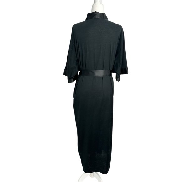 Hanro Long Women’s Robe Black - Picture 2 of 10